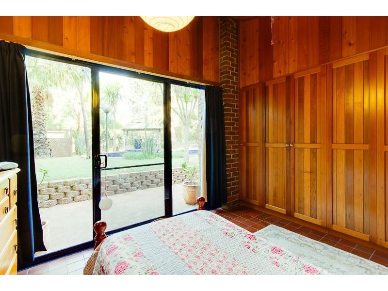 136 Corner Shepherd and Kavanagh Roads, Echunga SA 5153