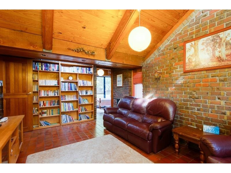 136 Corner Shepherd and Kavanagh Roads, Echunga SA 5153