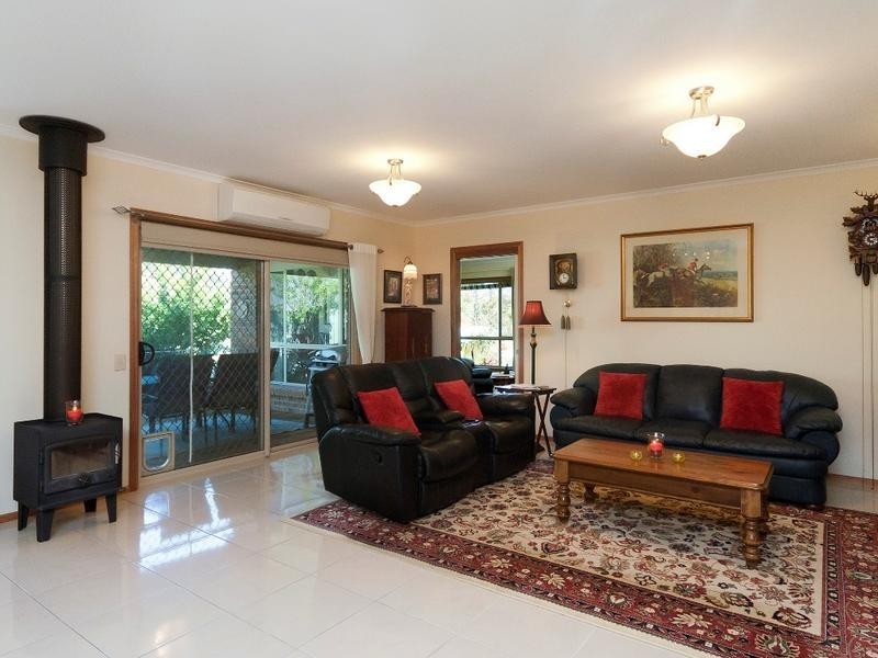 49 Barton Circuit, Mount Barker SA 5251