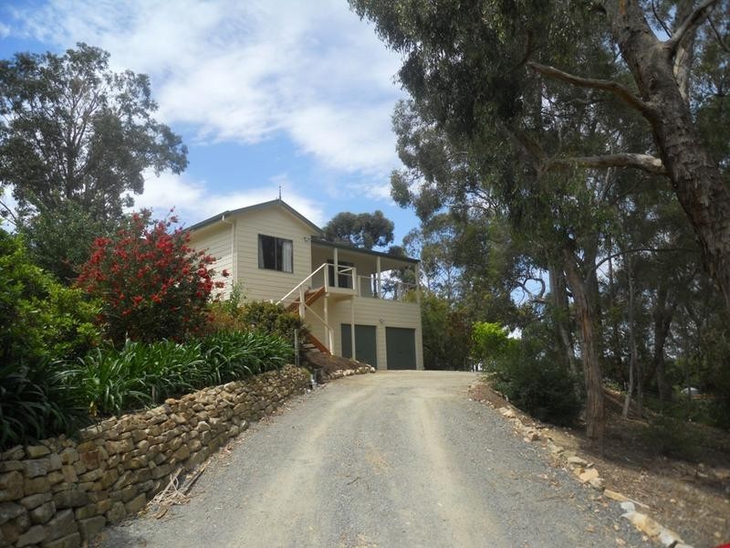 19 Oratava Avenue, Bridgewater SA 5155