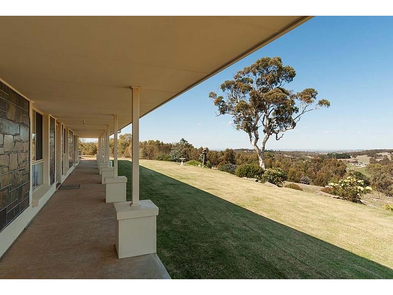 2513 Strathalbyn Road, Macclesfield SA 5153