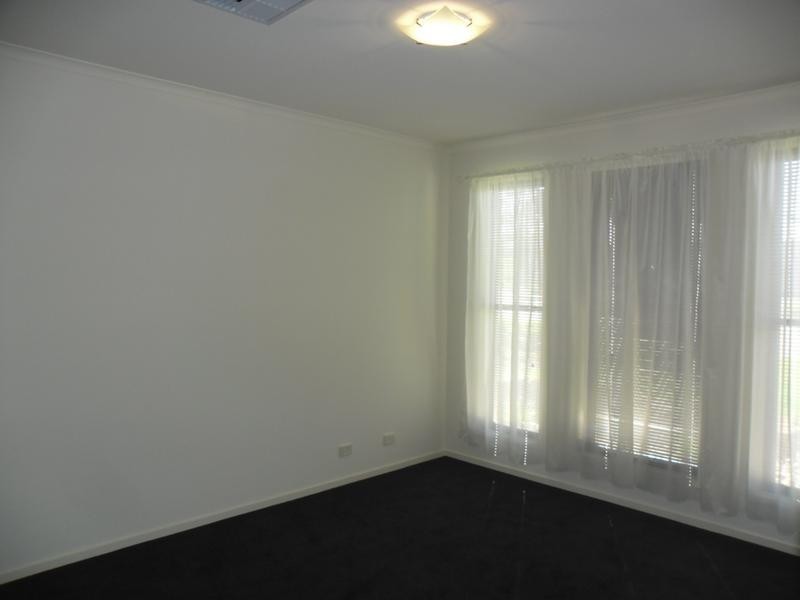 6 West Parkway, Mount Barker SA 5251