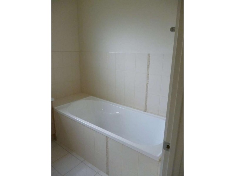 96b Onkaparinga Valley Road, Woodside SA 5244