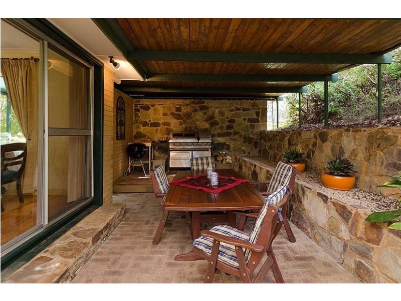8 Miels Road, Crafers SA 5152