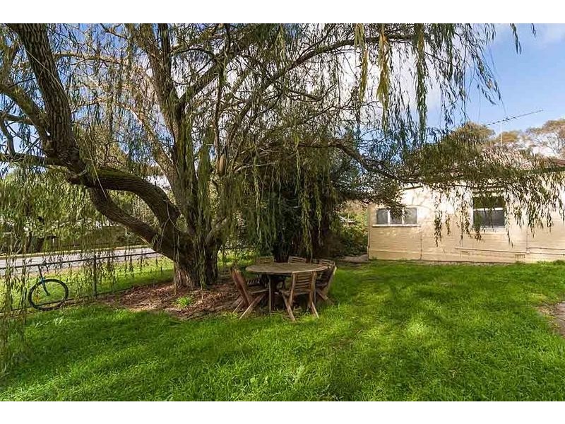 37 Donald Street, Dawesley SA 5252