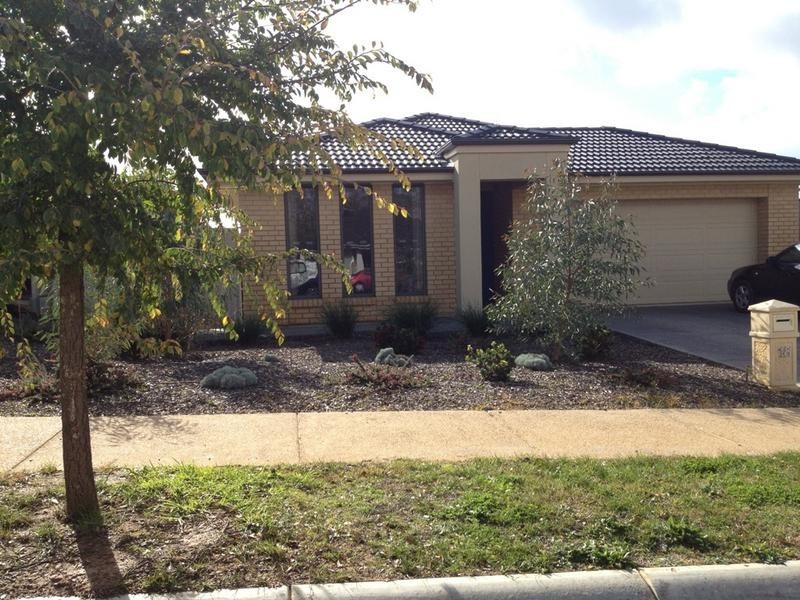 18 Highland Street, Mount Barker SA 5251