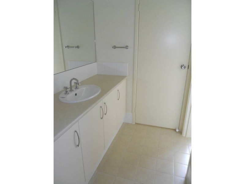 18 Highland Street, Mount Barker SA 5251