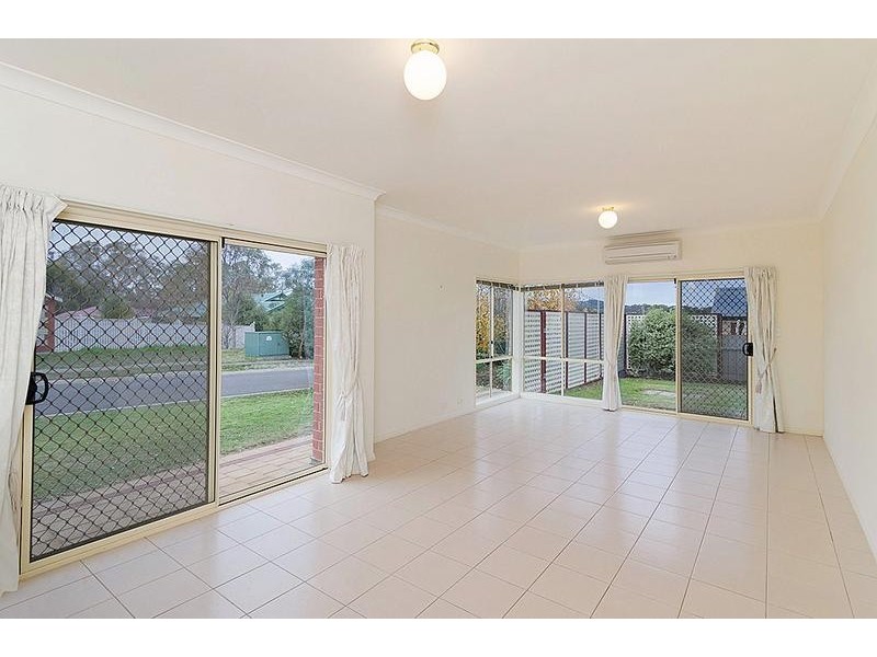 11 Randell Street, Mount Barker SA 5251