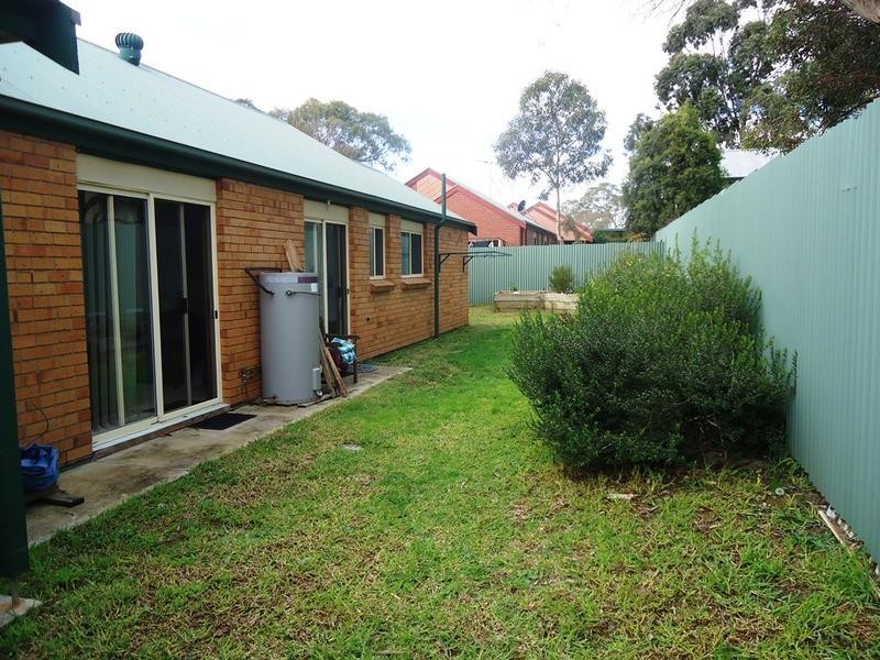 2/9a Victoria Road, Mount Barker SA 5251