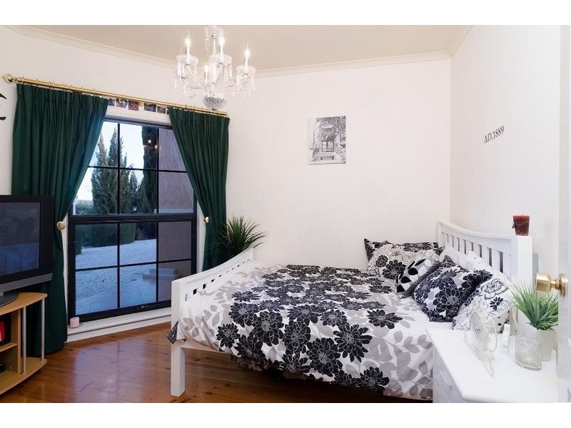 26 Duncan Crescent, Mount Barker SA 5251