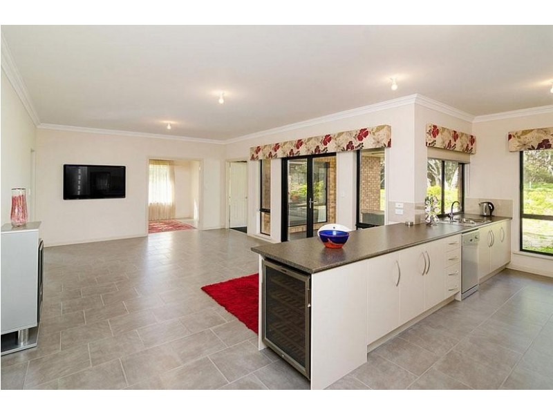 14 Catt Drive, Strathalbyn SA 5255