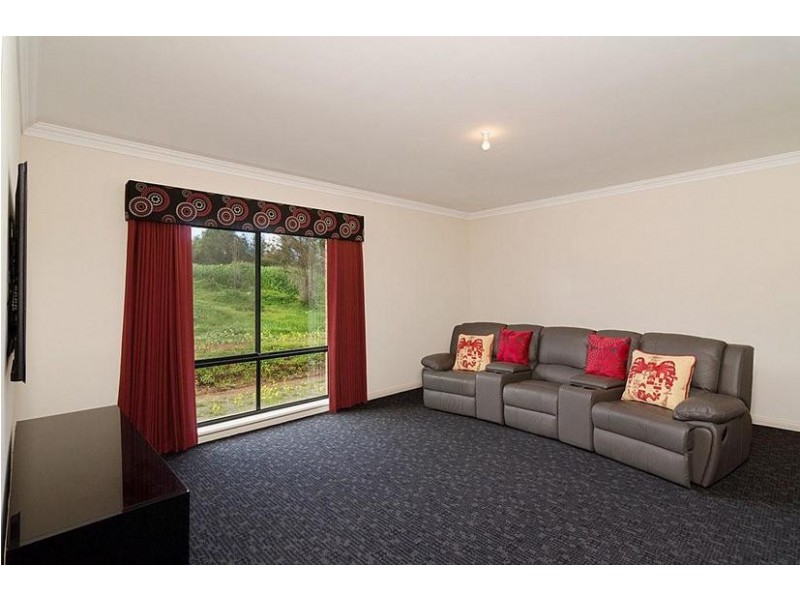 14 Catt Drive, Strathalbyn SA 5255