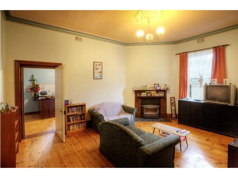 1 Parker Avenue, Strathalbyn SA 5255