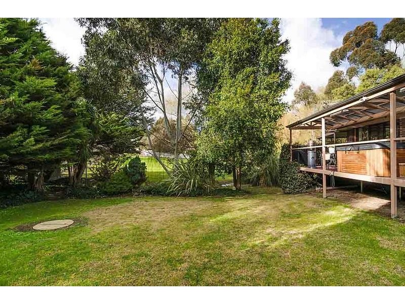 22 Manor Crescent, Mount Barker SA 5251