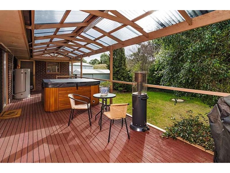 22 Manor Crescent, Mount Barker SA 5251