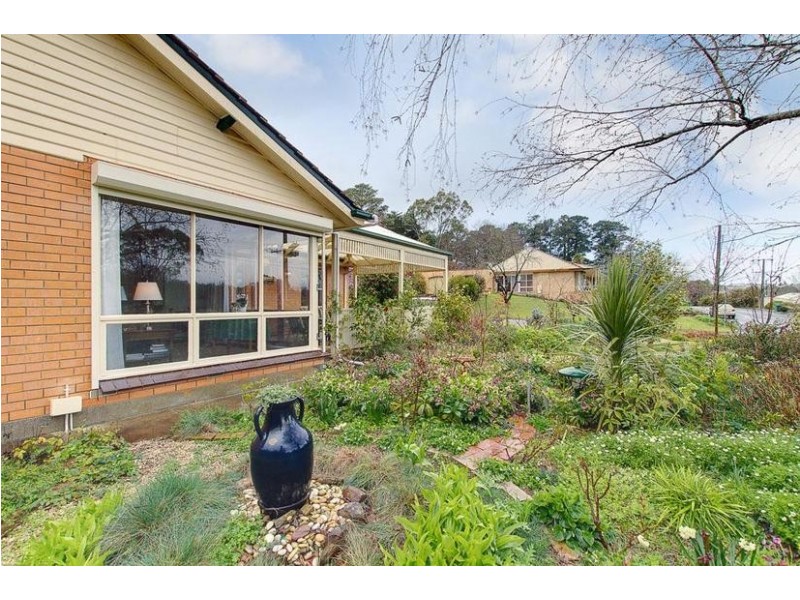 9 Kaesler Road, Hahndorf SA 5245