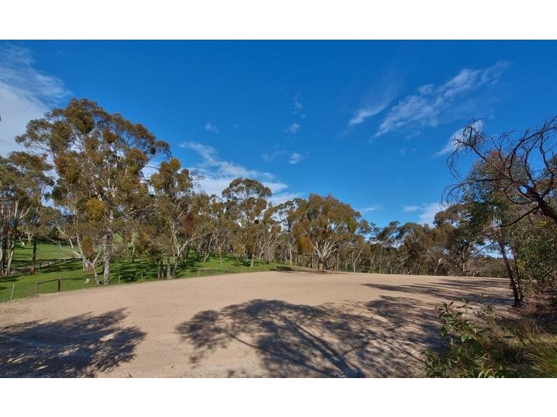 108 Naughtons Road, Woodside SA 5244