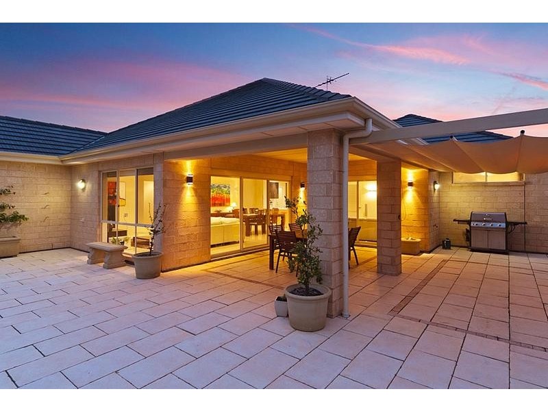 77 Barton Circuit, Mount Barker SA 5251