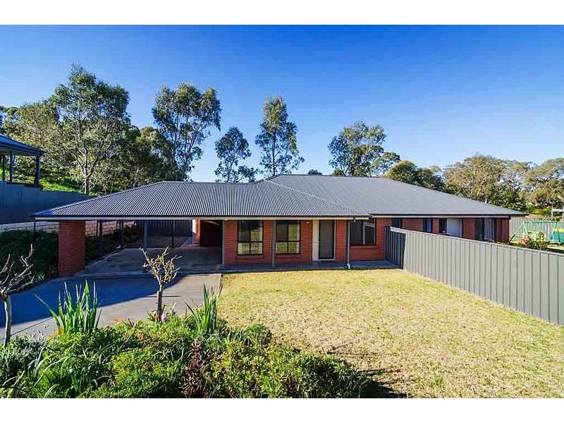 8 Westley Court (off Ray Orr Drive), Mount Barker SA 5251