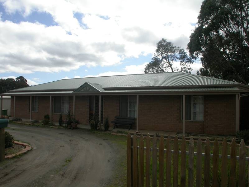 15 Ware Close, Mount Barker SA 5251