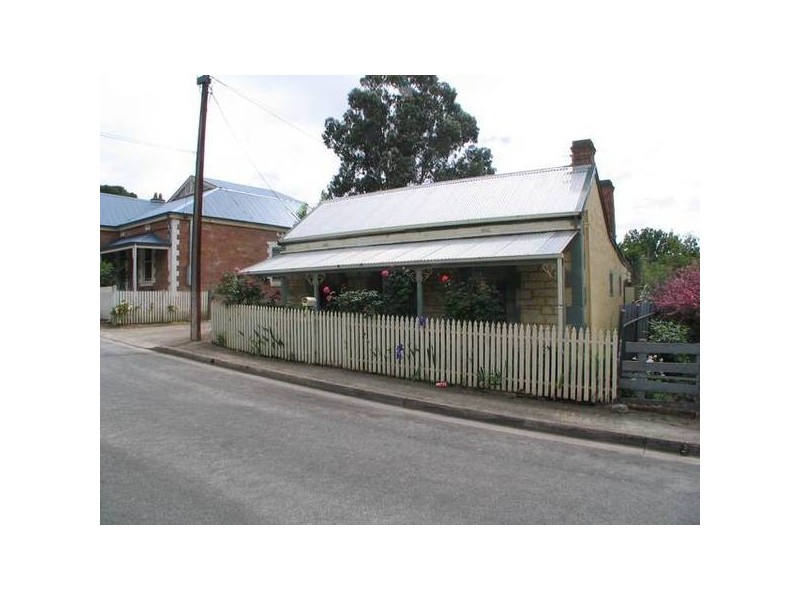 7 McLaren Street, Mount Barker SA 5251
