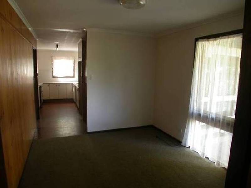 56 Victoria Road, Mount Barker SA 5251