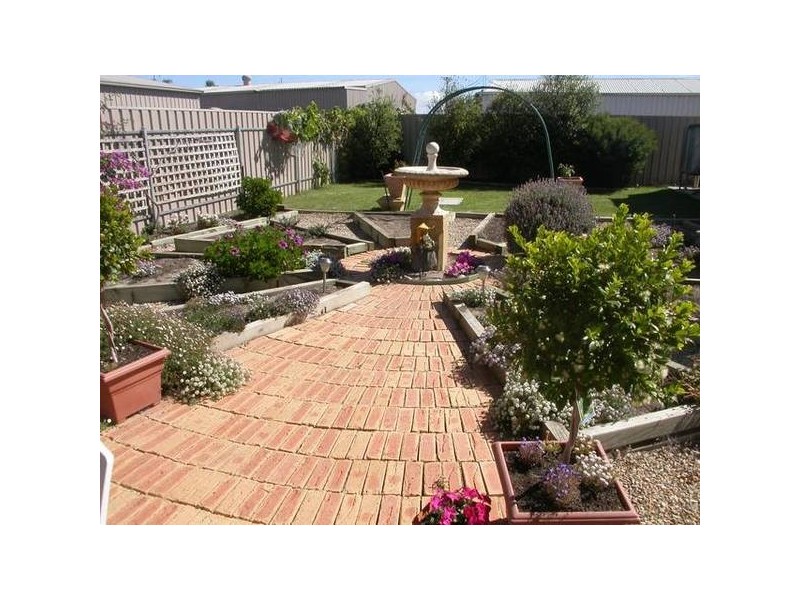 11 Alison Avenue, Goolwa North SA 5214