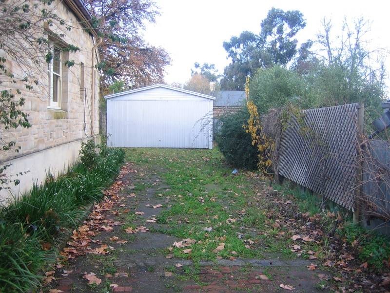 7 Hutchinson Street, Mount Barker SA 5251