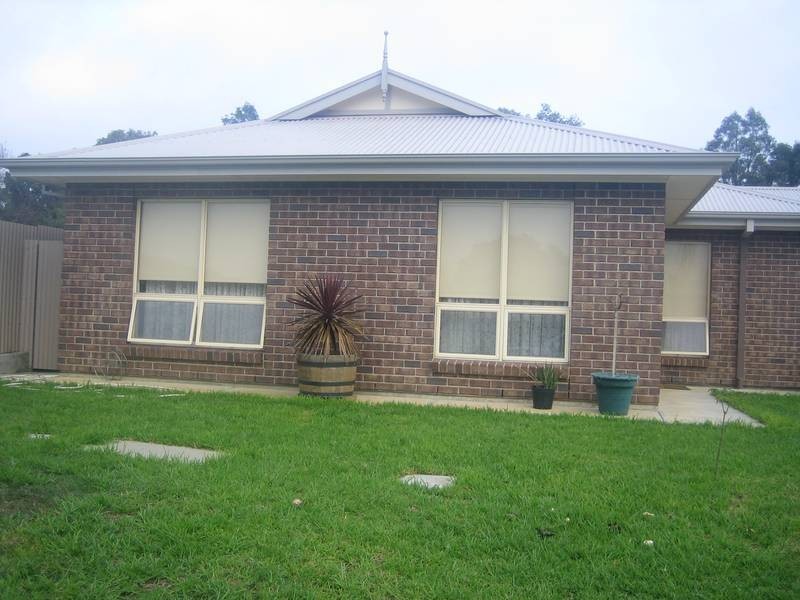4/3 Howard Close, Mount Barker SA 5251