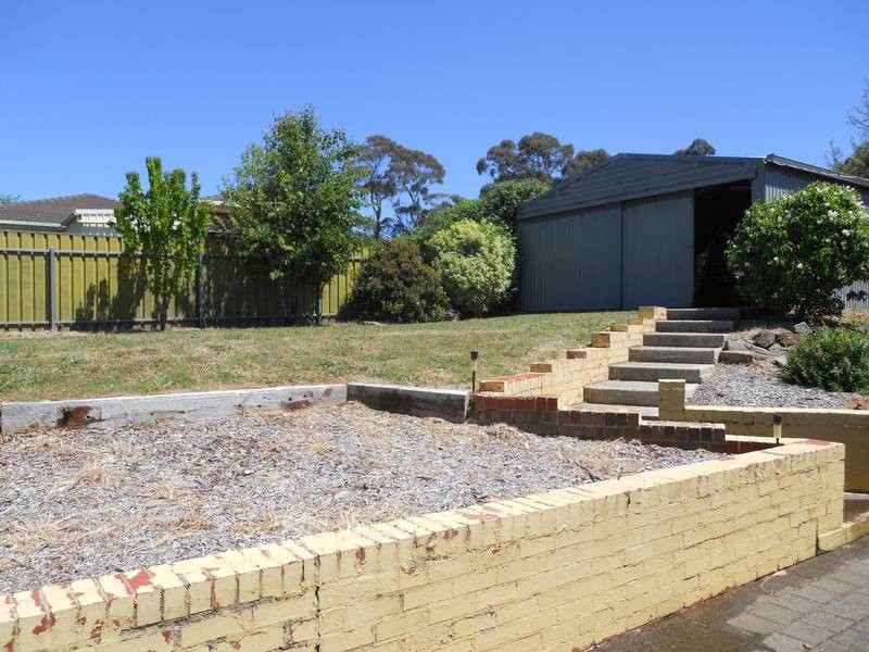 9 Blackwood Court, Mount Barker SA 5251