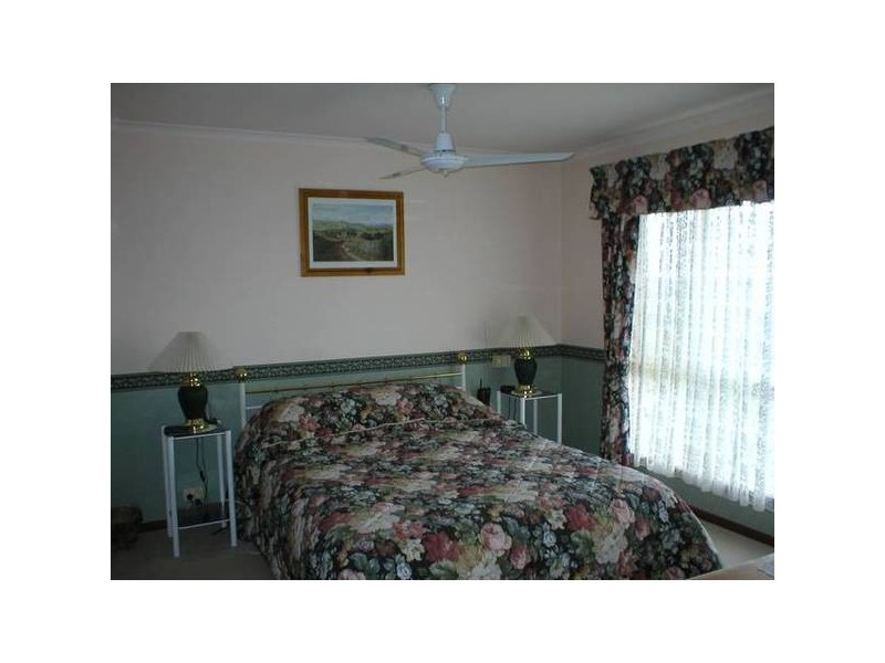 Michelmore Drive, Meadows SA 5201