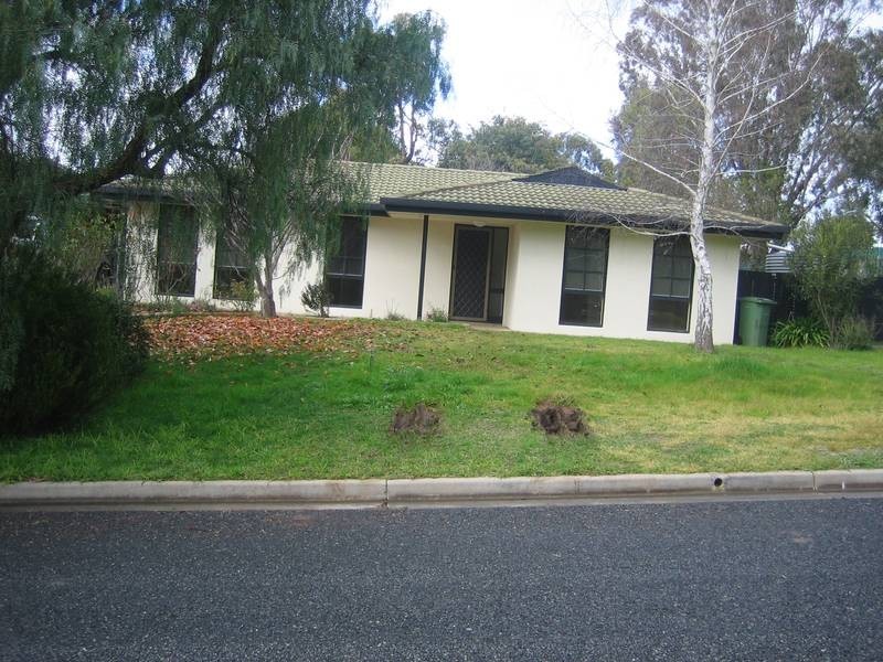 20 Fry Street, Mount Barker SA 5251