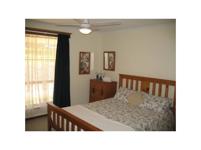 Henry Road, Littlehampton SA 5250