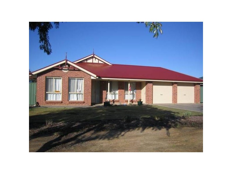 57 Parker Avenue, Strathalbyn SA 5255