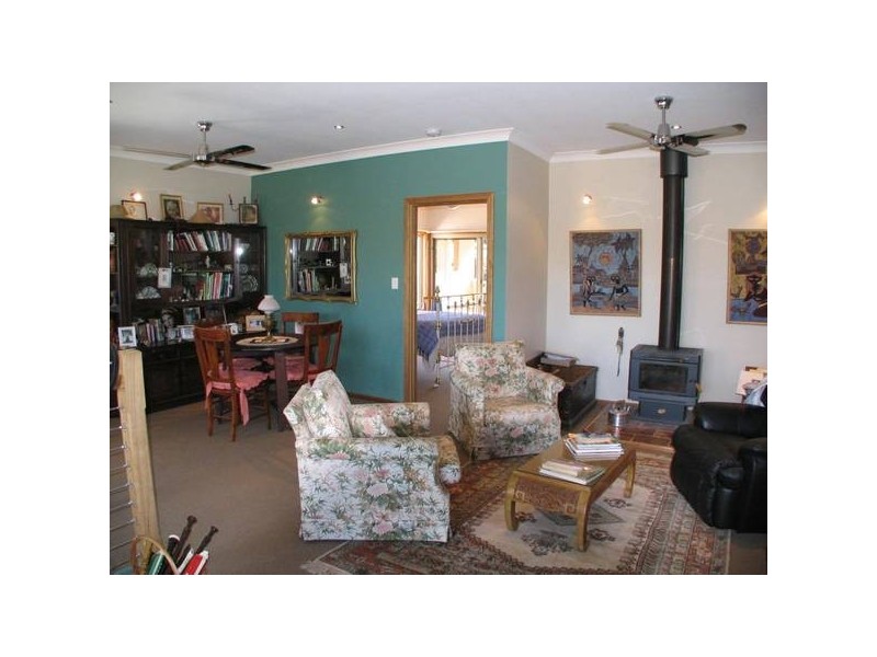 10 Hereford Avenue, Hahndorf SA 5245