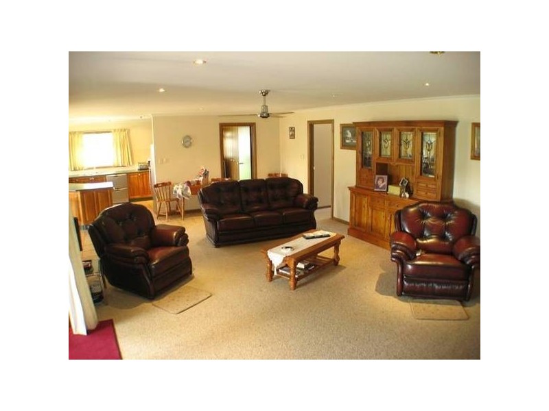 8 Abbotts Lane, Strathalbyn SA 5255