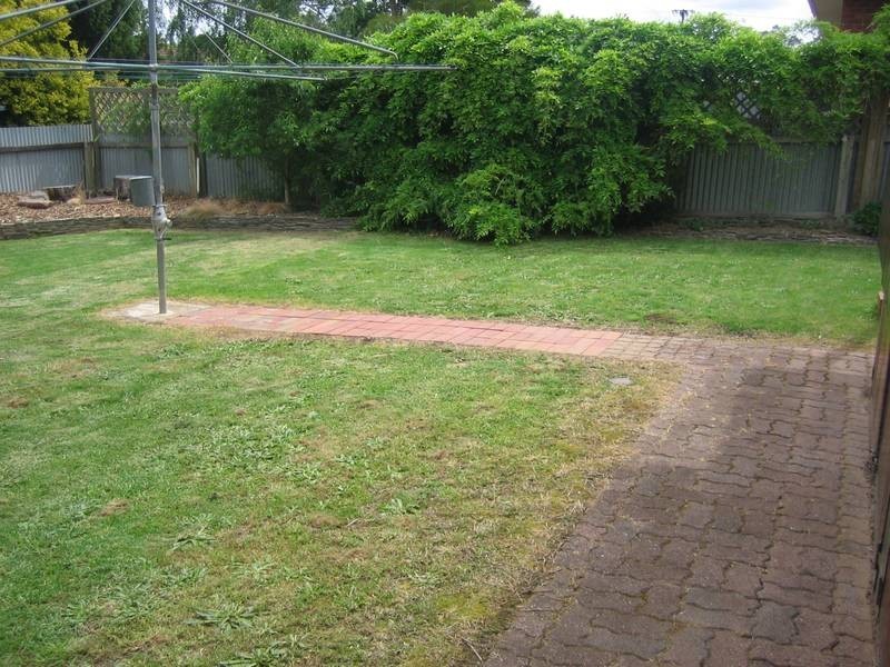 14 Daw Avenue, Mount Barker SA 5251