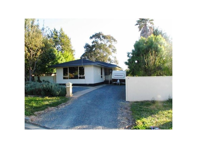 6 Poplar Crescent, Mount Barker SA 5251
