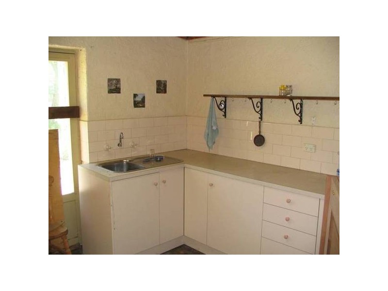 16 Adelaide Road, Mount Barker SA 5251