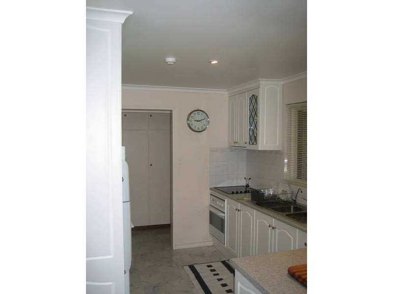 22 Manor Crescent, Mount Barker SA 5251