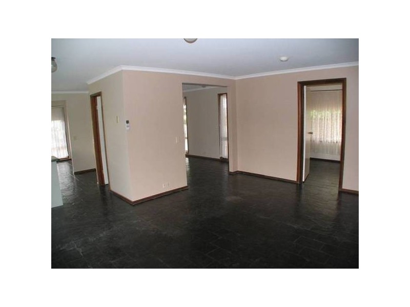 65 Grevillea Way, Woodside SA 5244