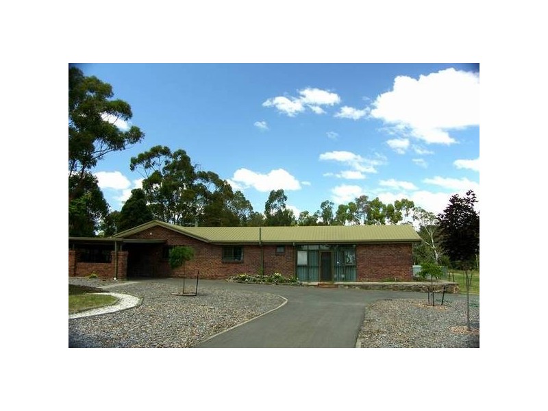 9 Verco Road, Woodside SA 5244