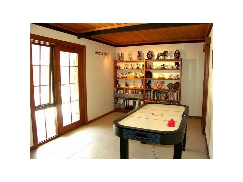 9 Verco Road, Woodside SA 5244