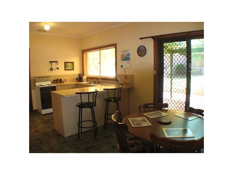 28 Thiele Avenue, Mount Barker SA 5251