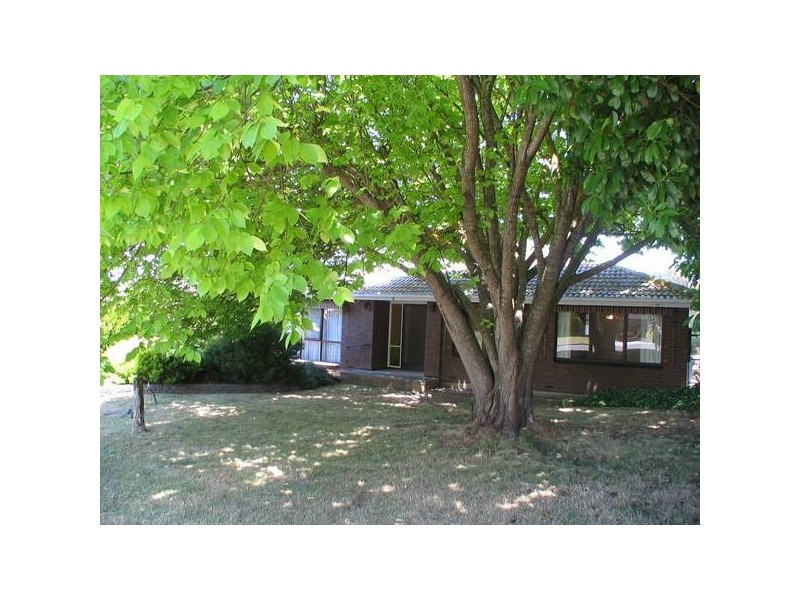 6 Manor Crescent, Mount Barker SA 5251