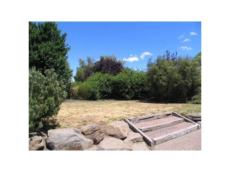 6 Manor Crescent, Mount Barker SA 5251