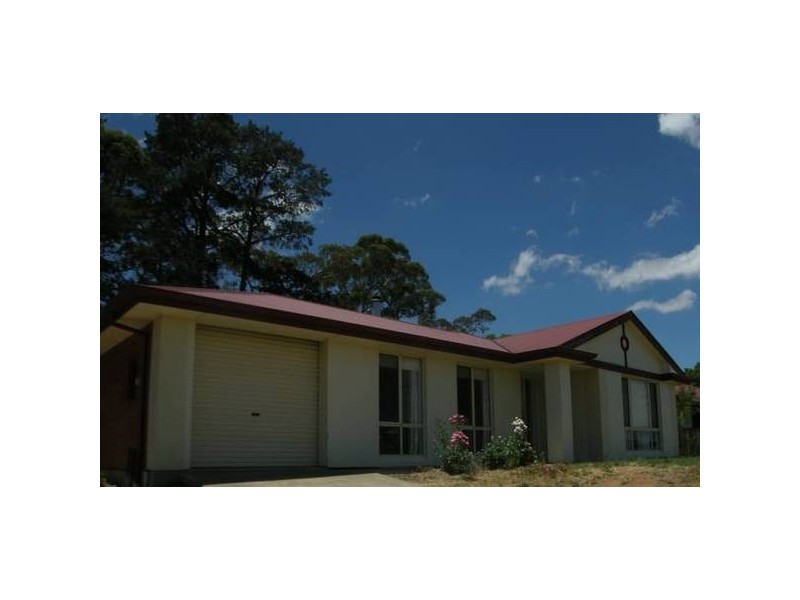 4 McDonald Close, Mount Barker SA 5251