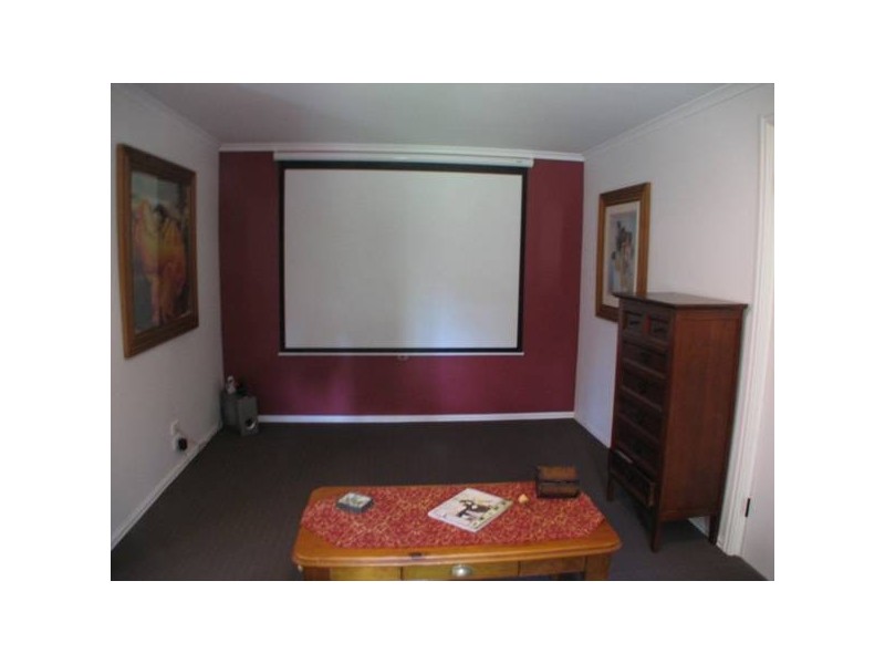 2a Burkett Drive, Strathalbyn SA 5255