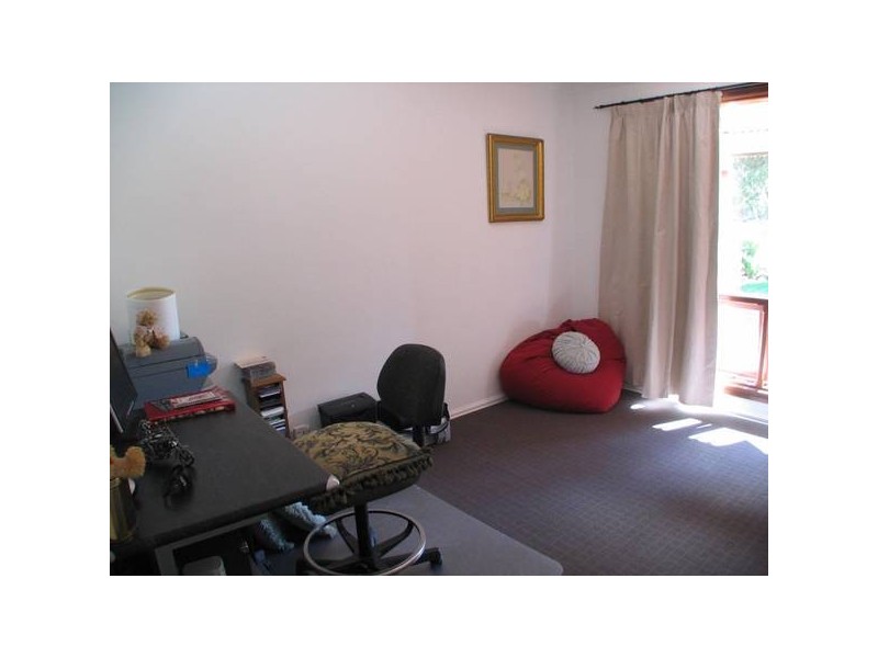 2a Burkett Drive, Strathalbyn SA 5255