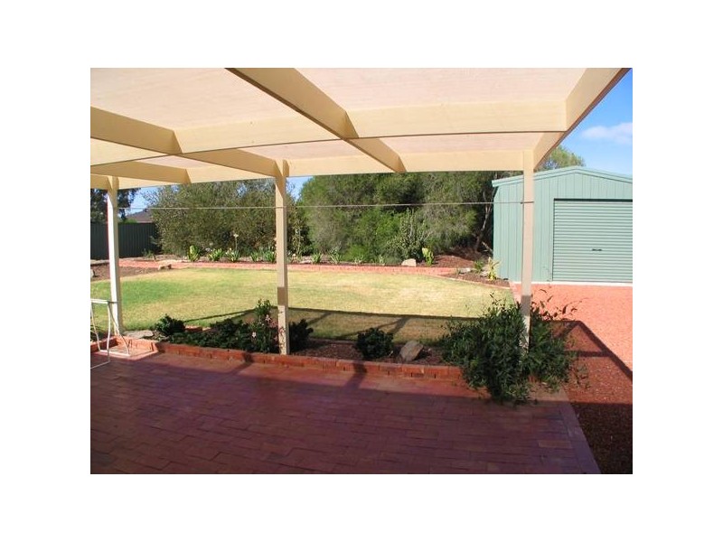 2a Burkett Drive, Strathalbyn SA 5255